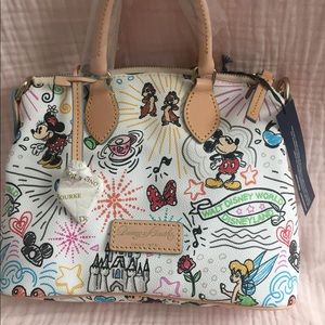 Dooney and Bourke Sketch crossbody satchel NWT